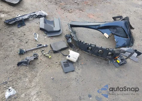 2015 Mazda Mazda5 Sport z USA, uszkodzony, nr VIN JM1CW2BL2F0178838